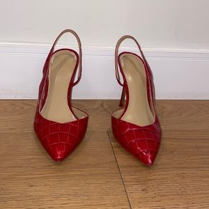Michael Kors size 8.5 red heels